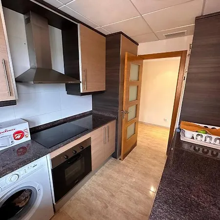 דירה Apartamento Con Vista En L'hospitalet Del Infant הוספיטלט דה ל'אינפנט